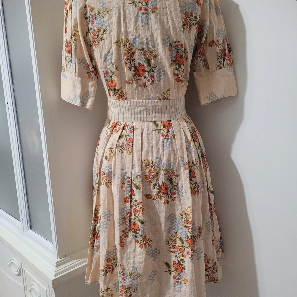 Agua Bendita Menta Sunbaze by Antropologie Floral Beige Mini Dress Pleated - Picture 4 of 10